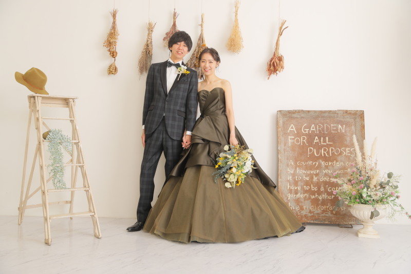 和洋装　チャペル・スタジオ・神殿