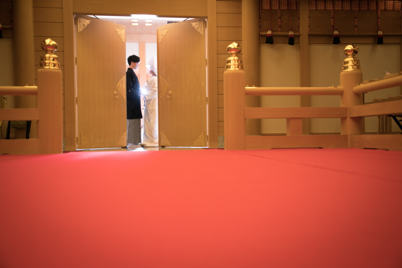 重厚感あふれる神殿は貫禄抜群！