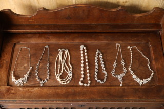 ネックレス・イヤリング