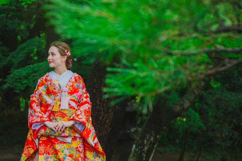 ワタベウェディング名古屋フォトスタジオ_庭園で撮影できる