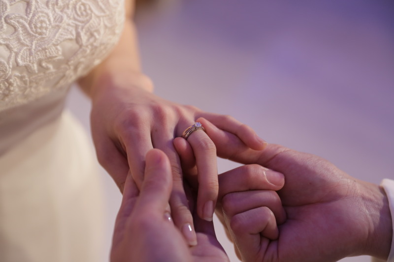 ワタベウェディング名古屋フォトスタジオ_チャペルで撮影できる