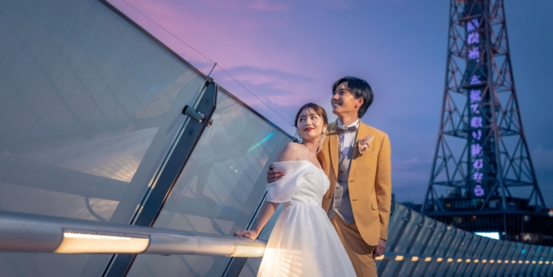 【ナイトロケーションフォトプラン】ライトアップされた「水の宇宙船」が魅力のオアシス21で撮影！