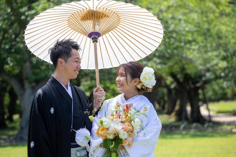 生花の髪飾りとブーケ