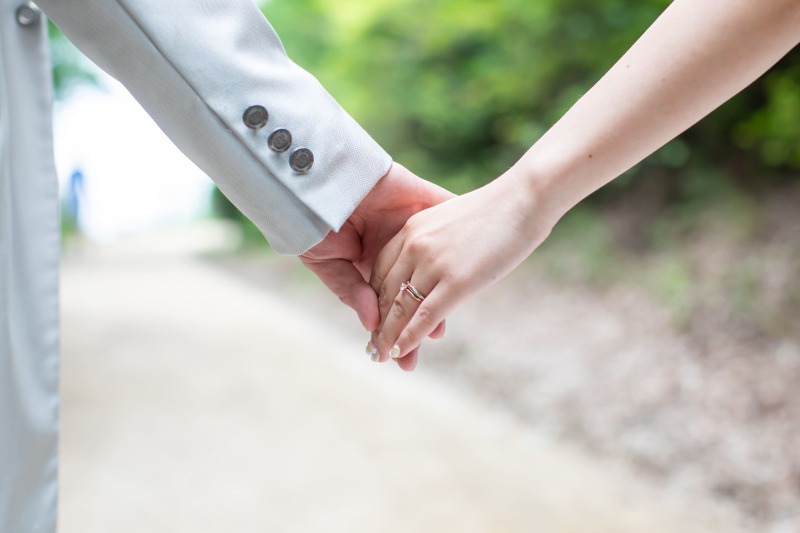 手つなぎ