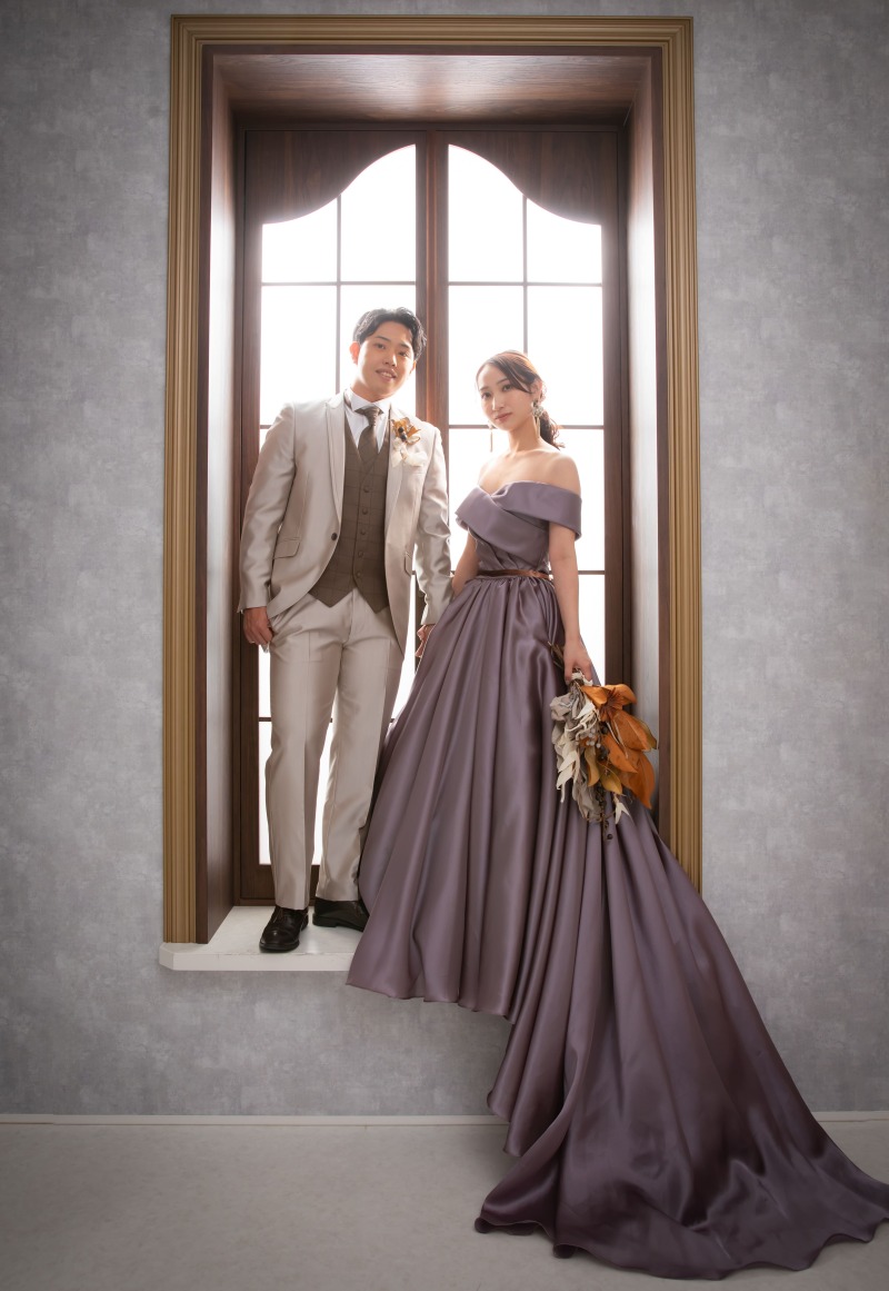 洋装にお色直し