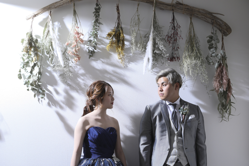 ISAMU MORITAのドレスでかっこよく