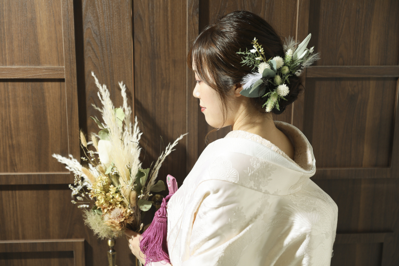 スタジオの扉にて