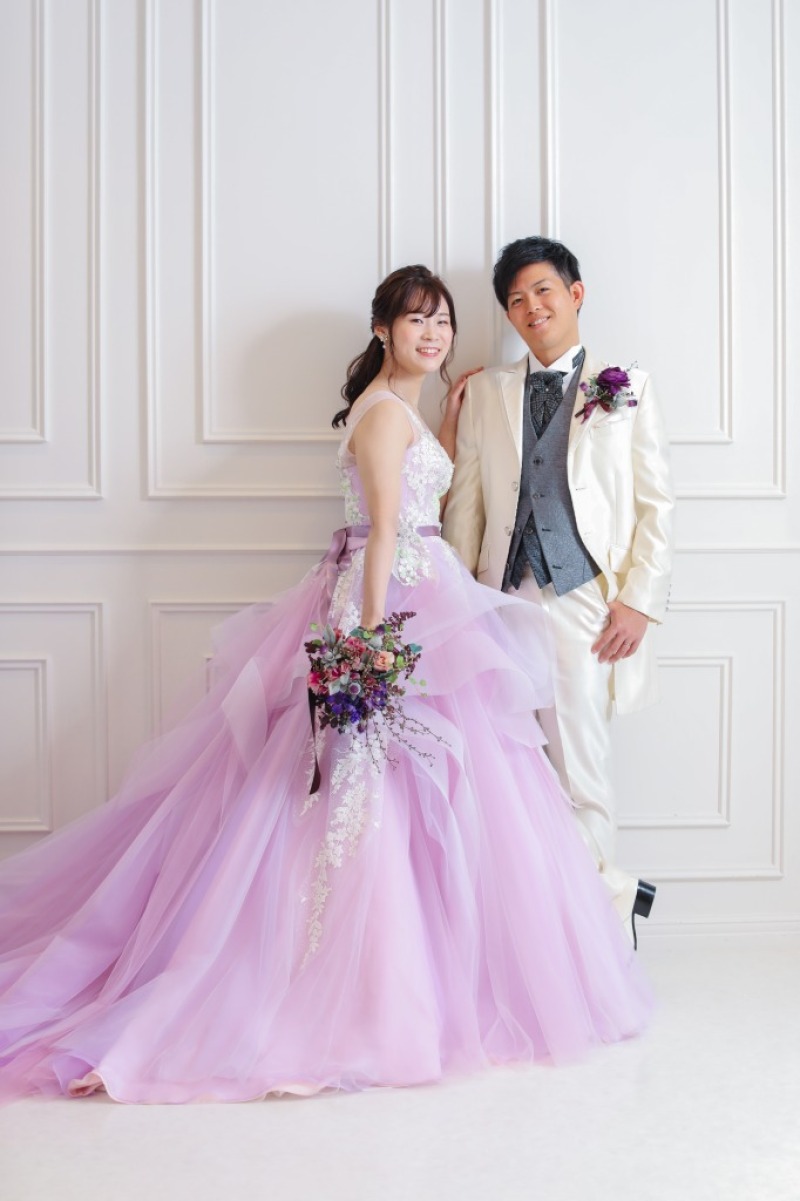 モールディングの壁