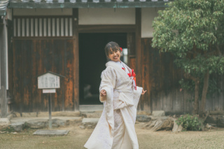 【犬養木道ローケーションフォト】