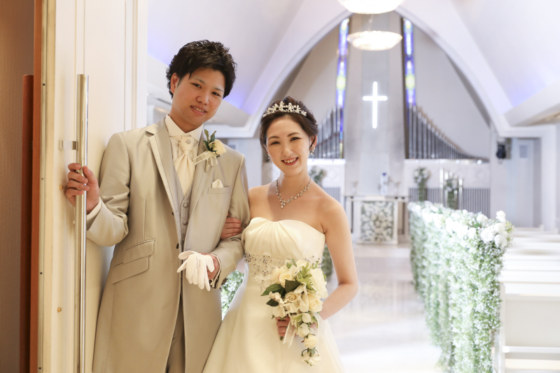 スッキリしたAラインドレス