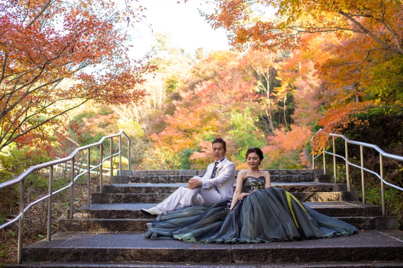 場所を変えて、お座りポーズ