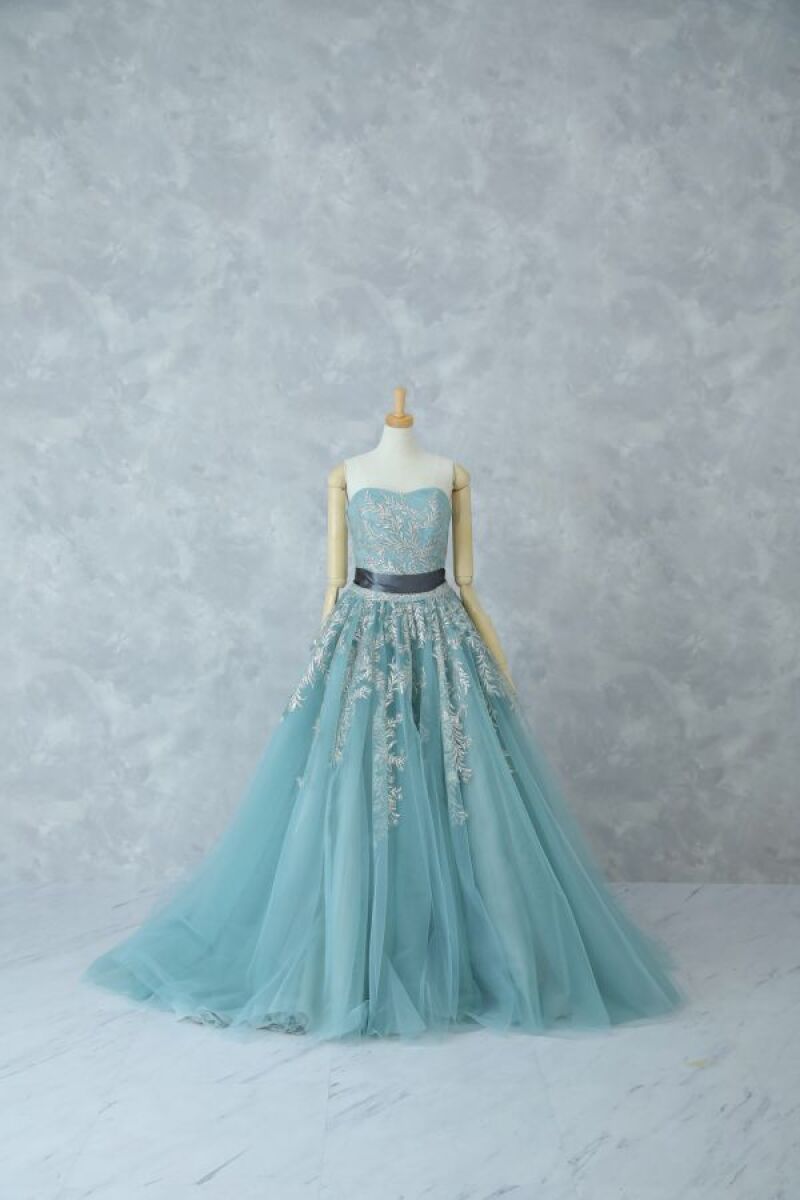 イサムモリタ　ブルー