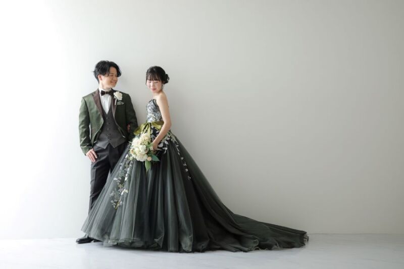 ドレスを引き立てる引きのショット★