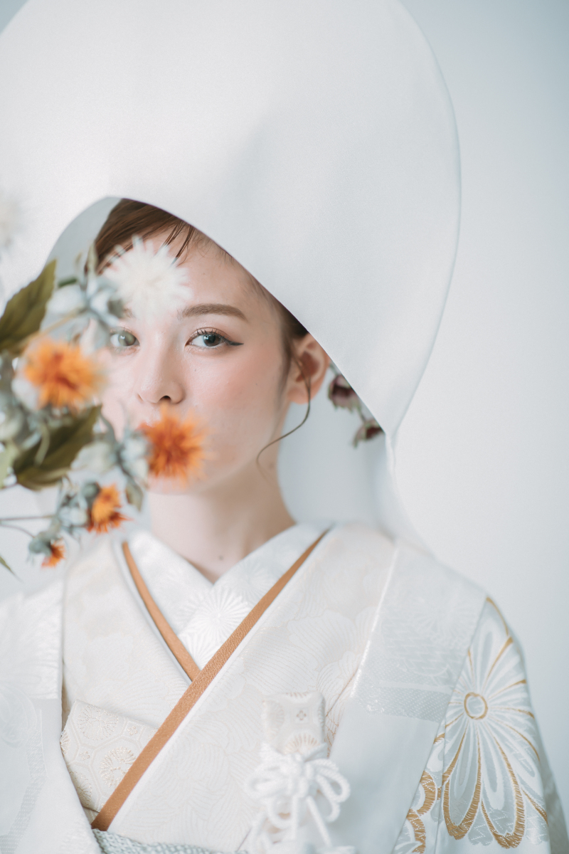 光を様々なカタチに変化させるのが好きです！！柔らかくも、クルールにも。
ご要望に合わせて、撮影いたします。