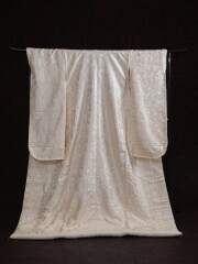 R002