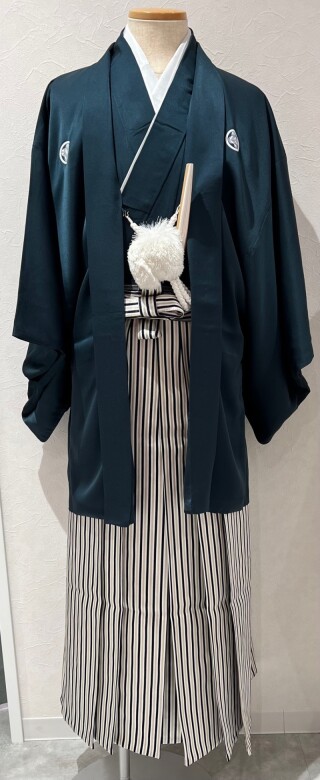 ブルーグリーン紋服