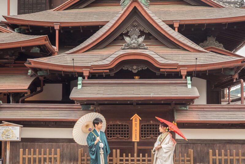 道後温泉本館前