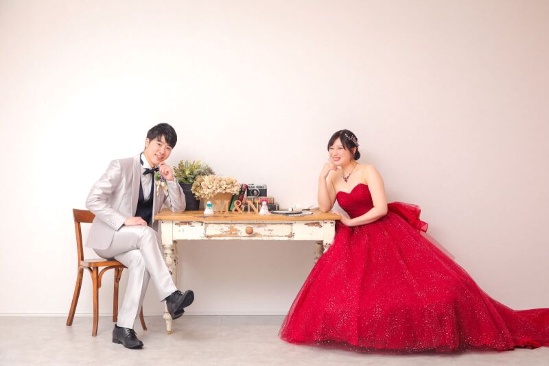 カラードレスでのスタジオ撮影