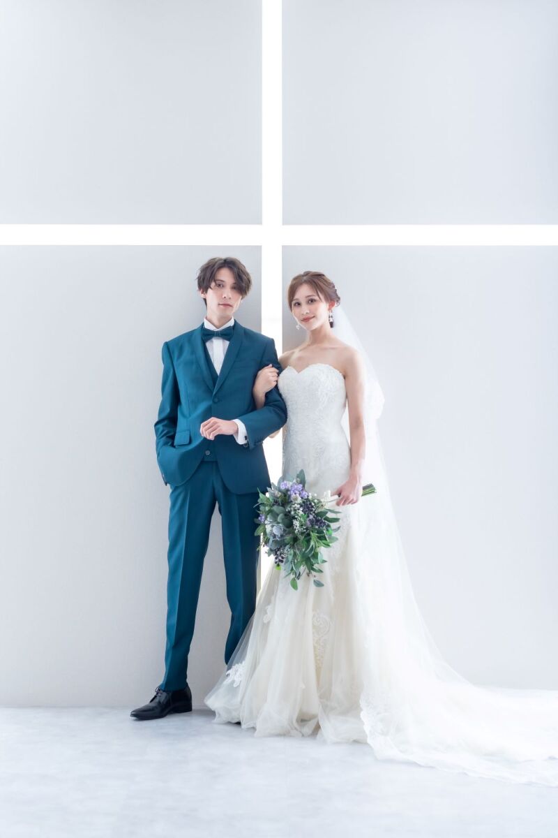 先着5組【 2月撮影限定 】和洋装2着スタジオプラン　今なら美肌・痩身・ホワイトニング加工もついてくる＆自撮りOK