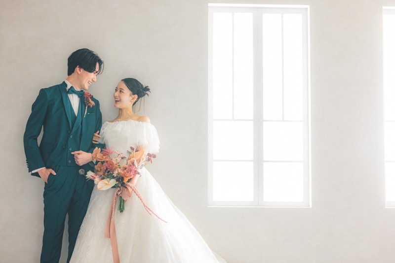 【50％OFF】2026新春スタジオ初撮りキャンペーン　和洋装プラン〈全データ　美肌・痩身のレタッチ加工付〉