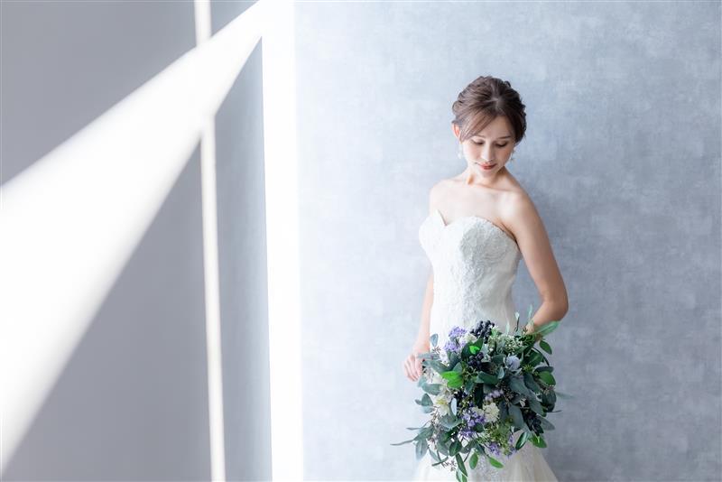 【リトル婚が 50%OFF】松山チャペルスタジオ　 少人数婚 洋装セレモニー＆洋装フォトプラン￥38,500～(洋装2着)