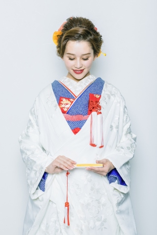 色掛下コーデ（イメージ）