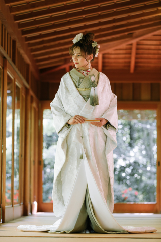 色掛下コーデ（イメージ）