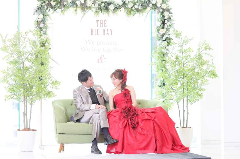 チャペル前のフォトブースにて。。