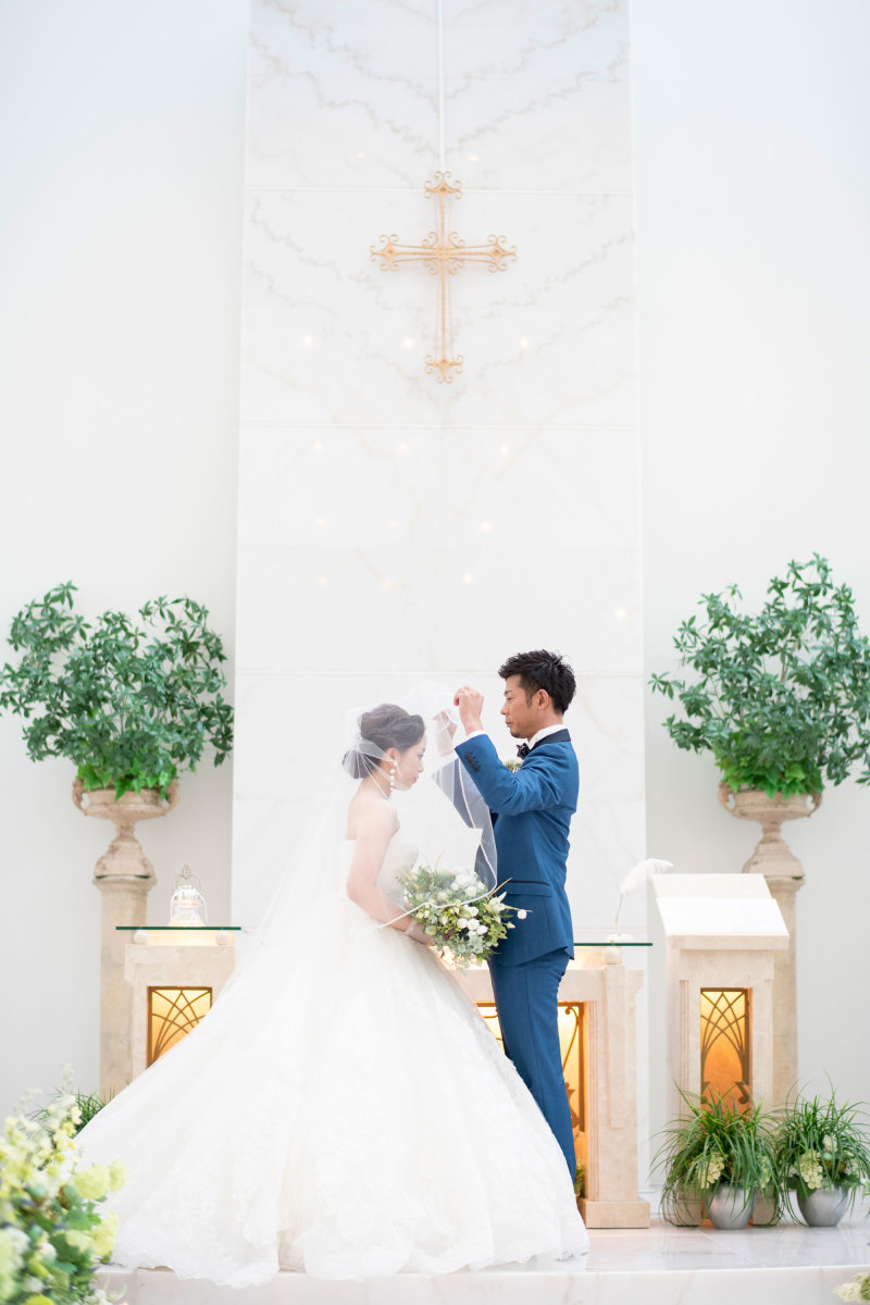 ベールアップのシーンも♬