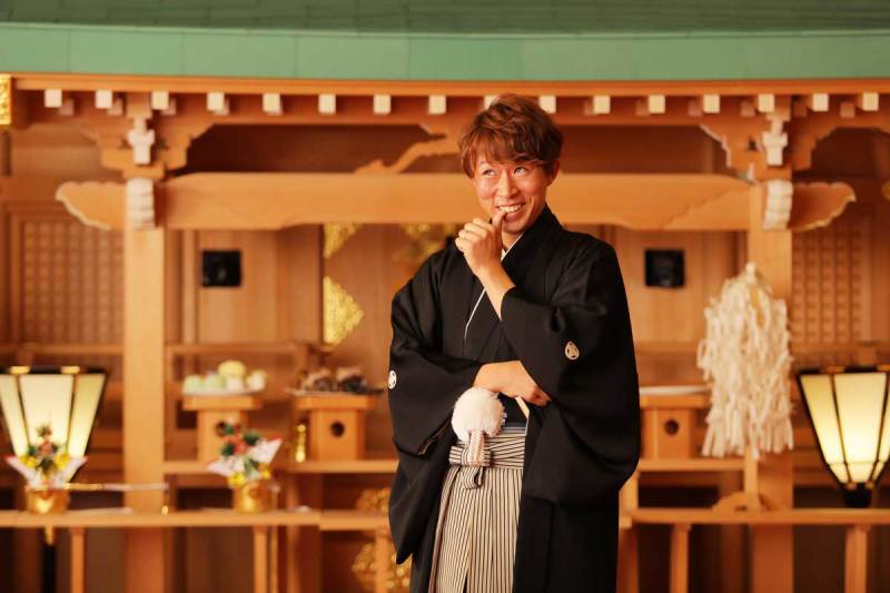 新郎様も神殿で♪