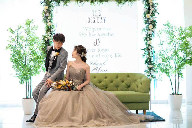 大人気の新作カラードレス♬