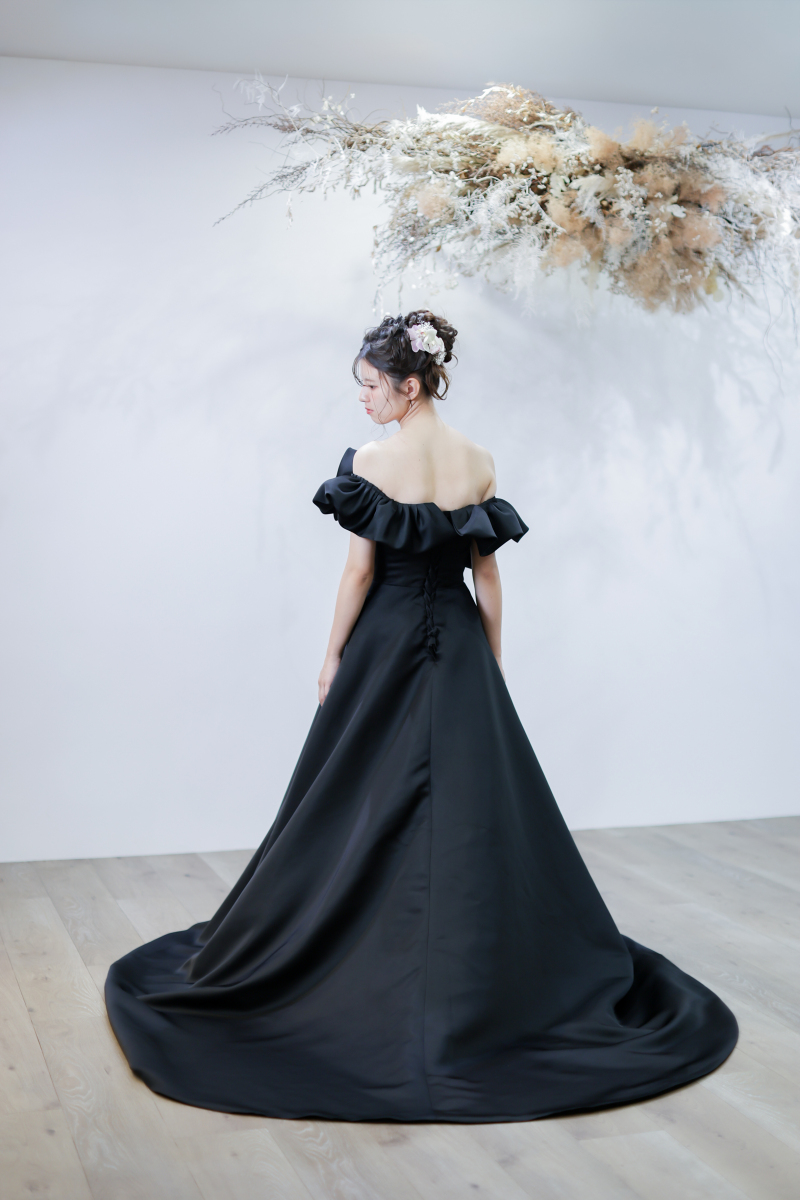 ブラックドレス