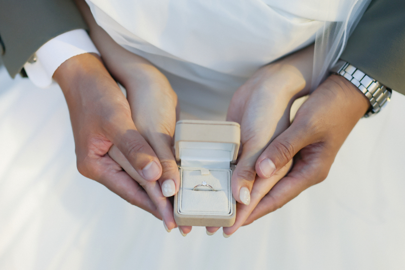 婚約指輪