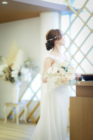 スタジオビュー岡山本店_挙式さながらのフォトウェディング
