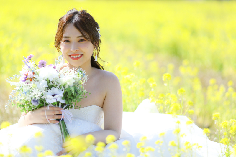 【ドイツの森の花畑ロケーション】洋装1点ロケ ｜春のお花を楽しもう♪〈3/1～5/31撮影〉｜ 菜の花、ポピー、パンジー種類豊富