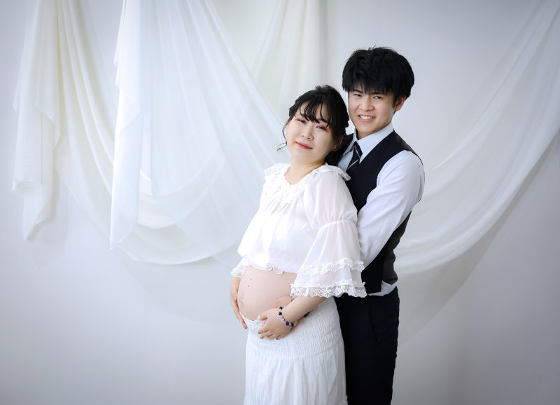 【今しかない家族の時間を残す】マタニティスタジオフォト|データ20cut+宮参り撮影サービス券