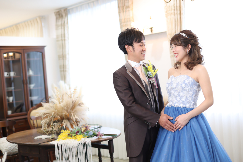 【マタニティ対応ドレス有り】ドレス+私服 スタジオフォト | 洋装1着+私服1着+新婦ヘアメイク+全データ