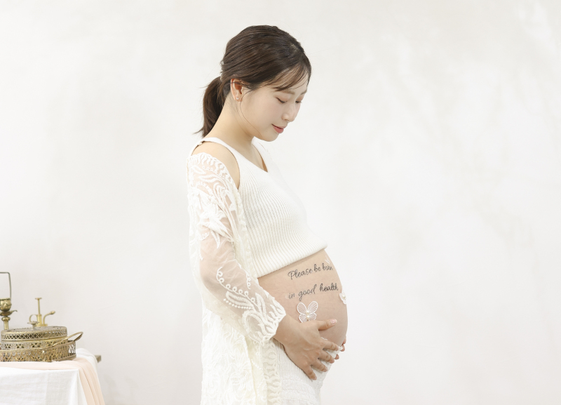 【マタニティーフォト】スタジオフォト|データ20cut+宮参り撮影サービス券