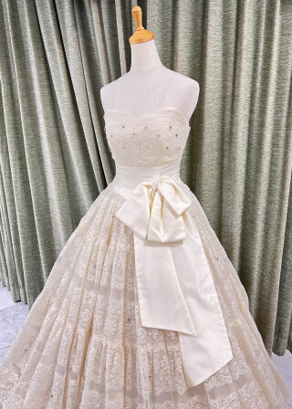 ウエディングドレス