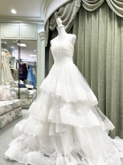 ウエディングドレス