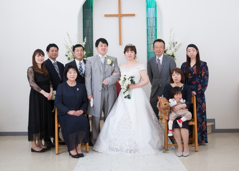 洋装で家族ショット