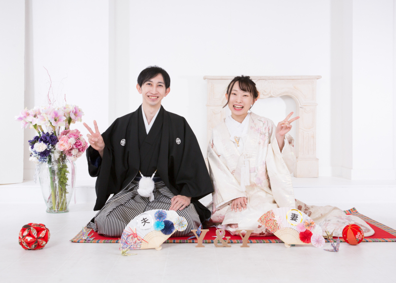定番「正座」ポーズ