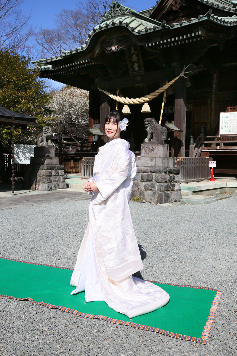 美しさを醸し出す白無垢