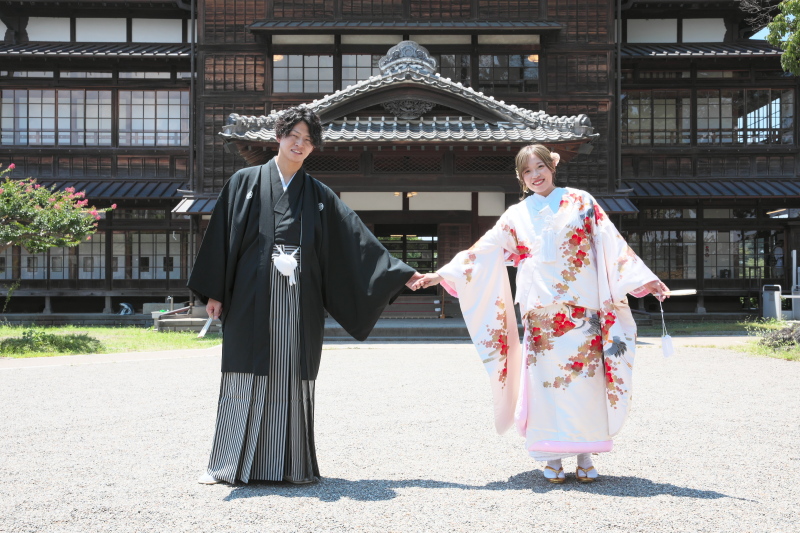 この一歩が、ふたりの物語になる。