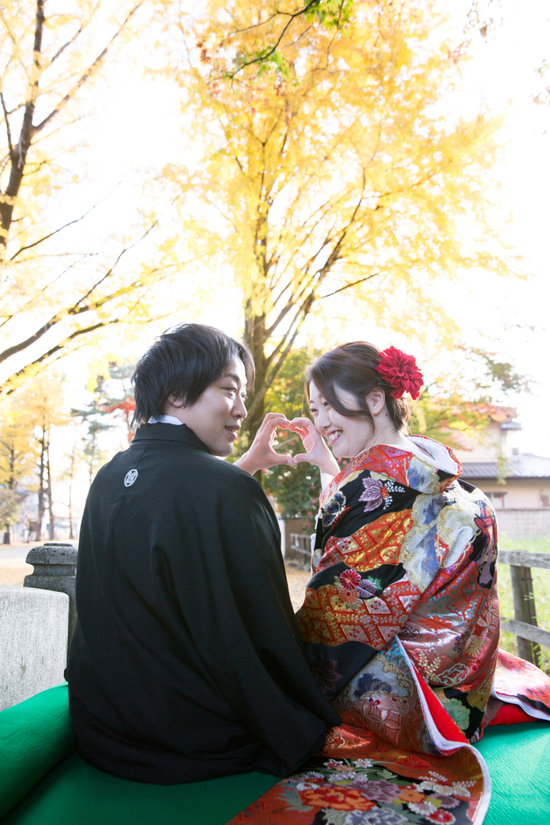 12月は土日料金0円!【10万円以下】【洋装和装】組み合わせ自由!ロケ撮もスタジオもOKデータ100カット以上保証!