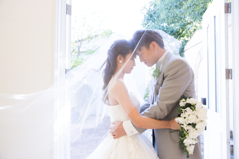 12月は土日料金0円!【10万円以下】【洋装和装】組み合わせ自由!ロケ撮もスタジオもOKデータ100カット以上保証!