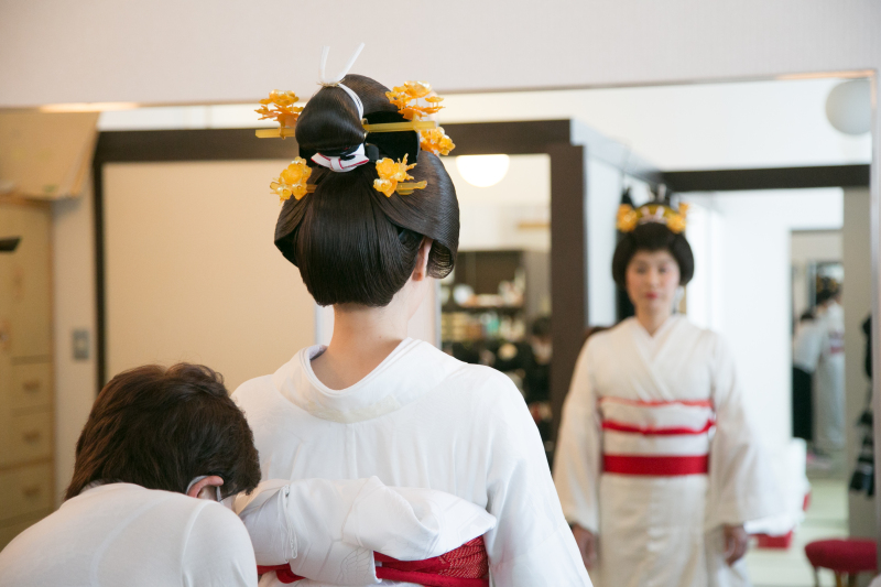 12月は土日料金0円!ご家族だけで挙式も叶える「地元神社挙式プラン」衣裳から写真までついたフルパック