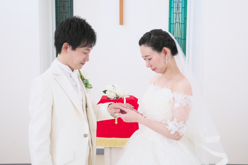 12月は土日料金0円!【予算重視】《和装も洋装も残したい!》「欲ばりプラン」嬉しいプリント&データ付き♪チャペル撮影もOK!