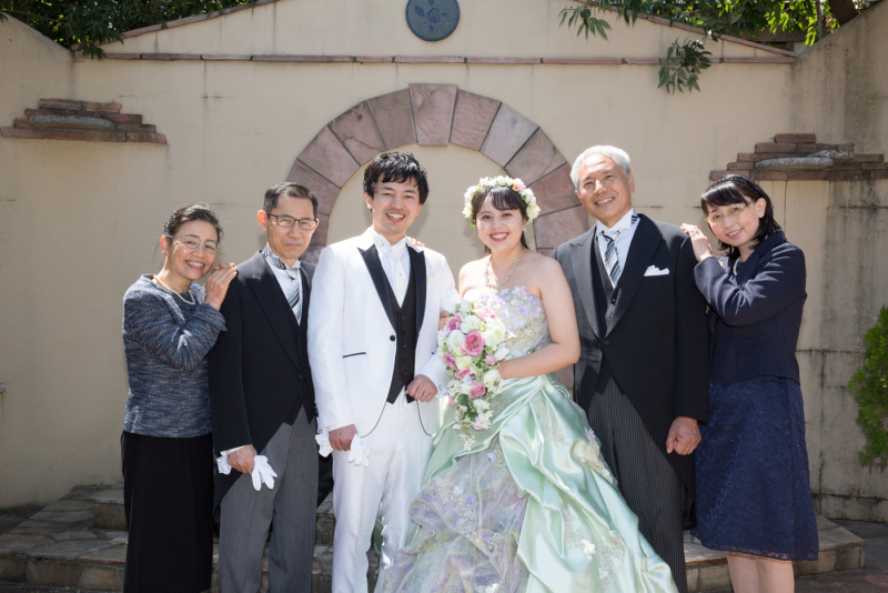 【5万円以下】家族みんなで、幸せの瞬間を写真に刻む【洋装ファミリーフォト】プラン♪