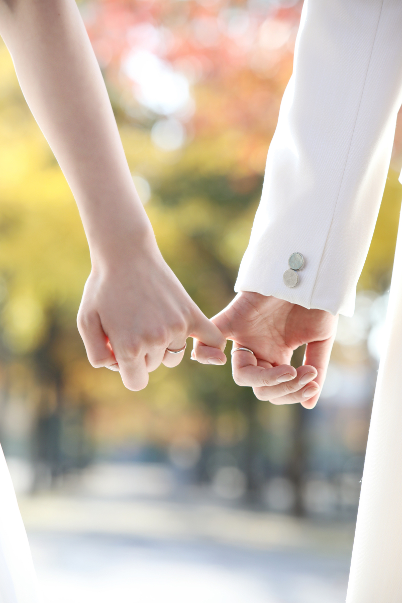 ウェディングドレス × 紅葉フォト